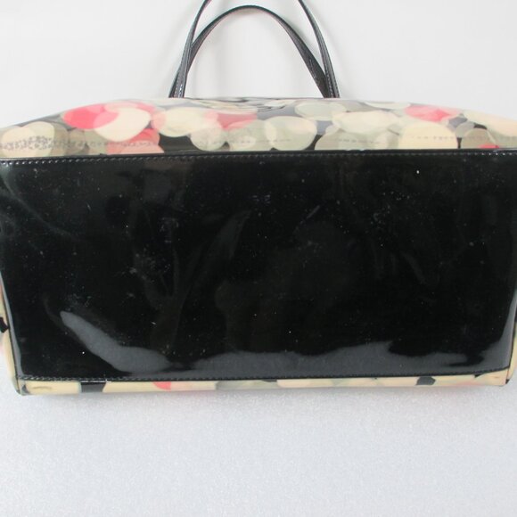 KATE SPADE NEW YORK CHERRY TERRACE FESTIVE BUBBLE TOTE BAG. - Picture 7 of 16